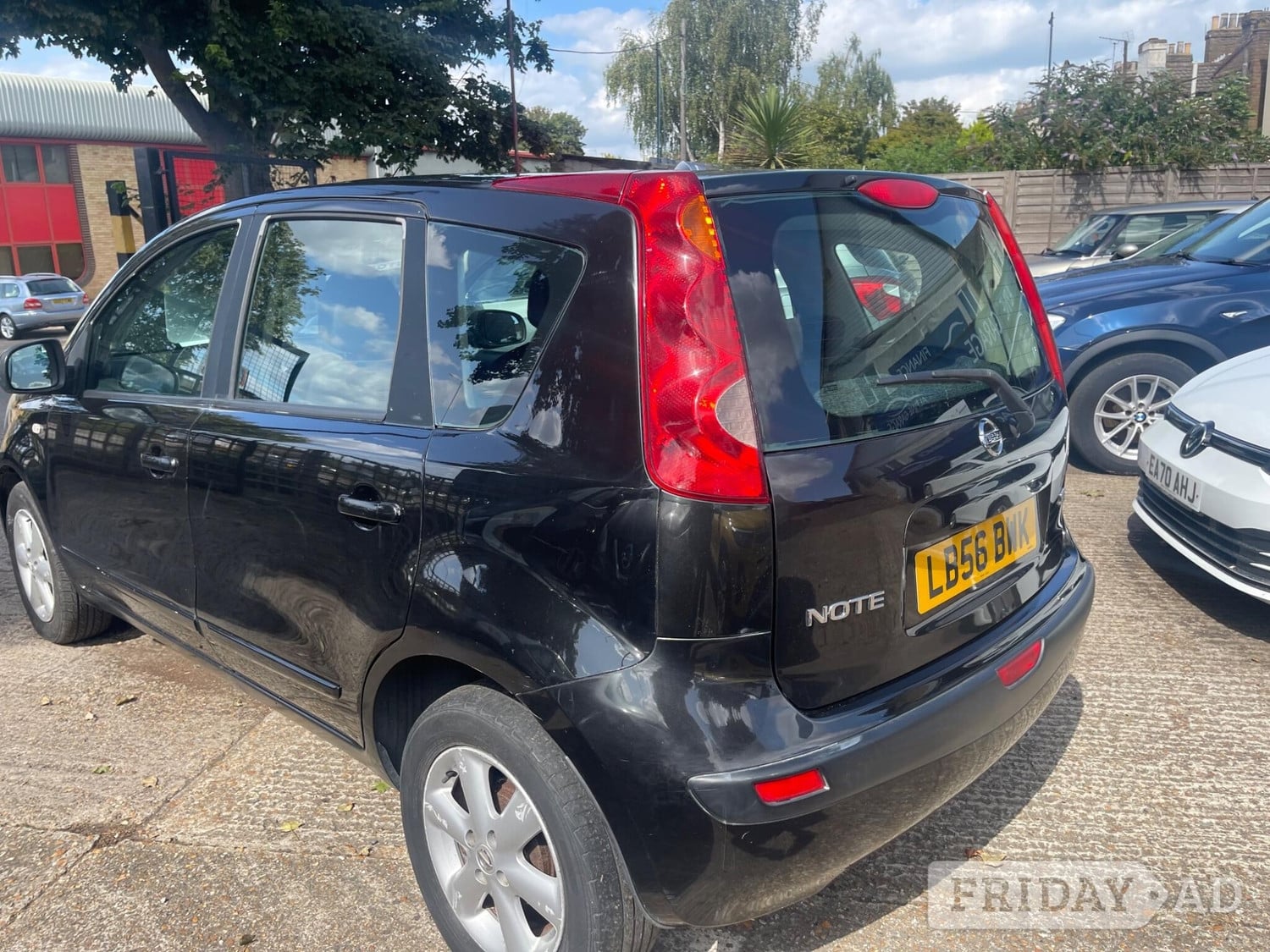 Nissan Note 2006 - Cars