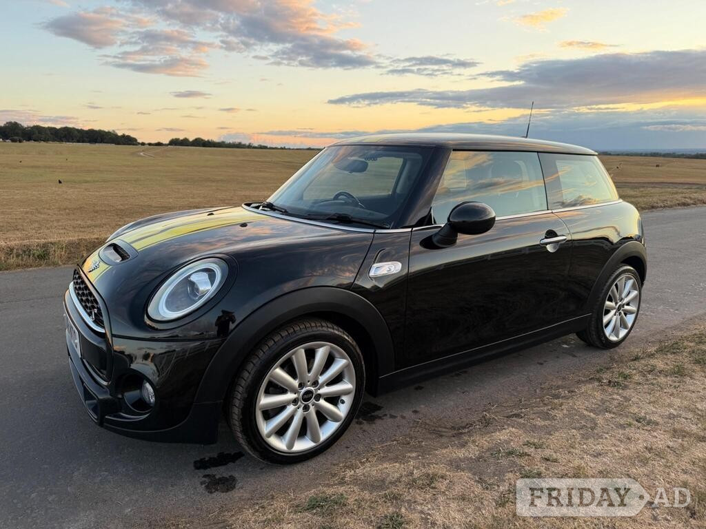Mini Hatch 2018 - Cars