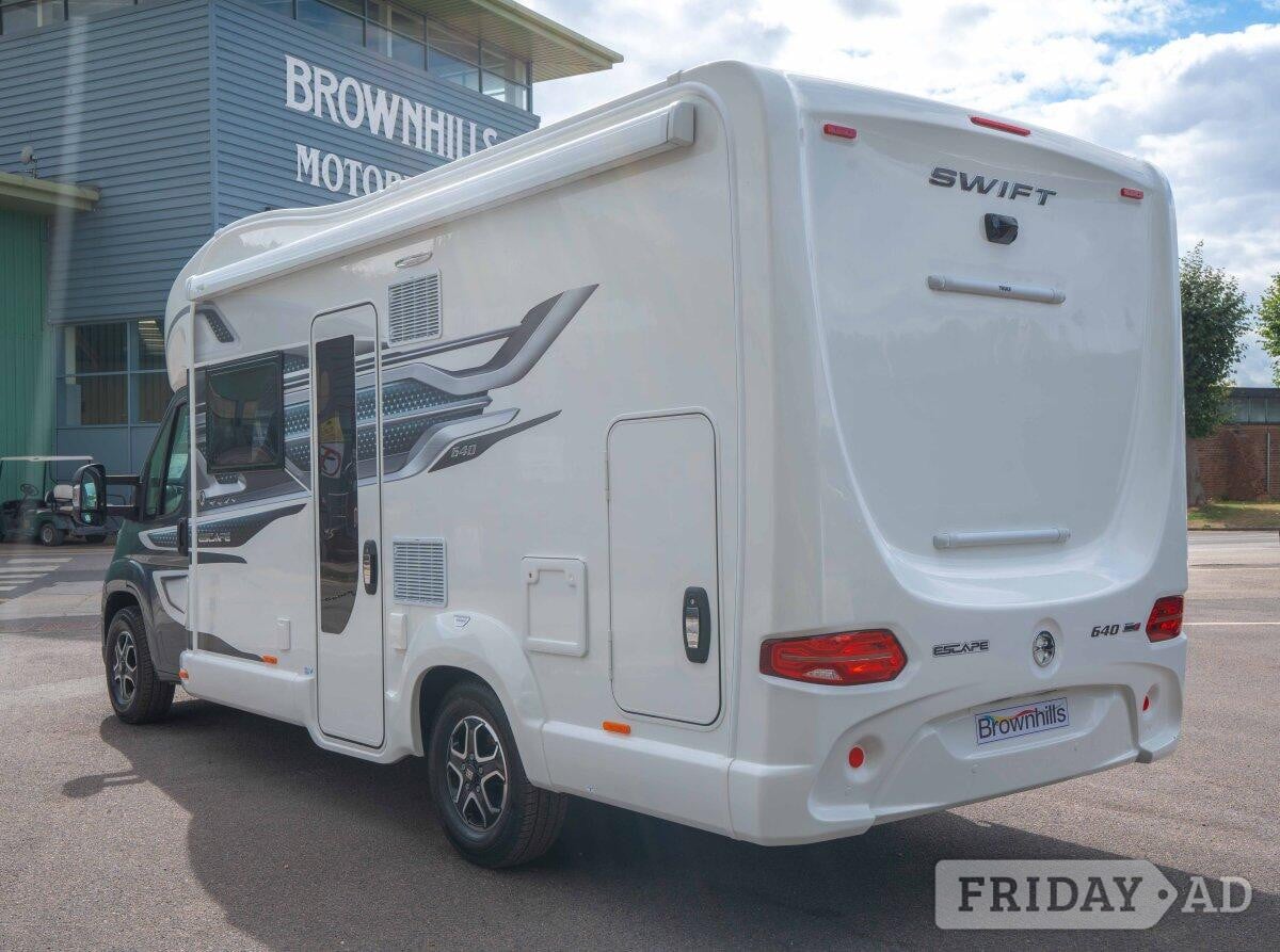 [4 berth ]Swift Escape 640