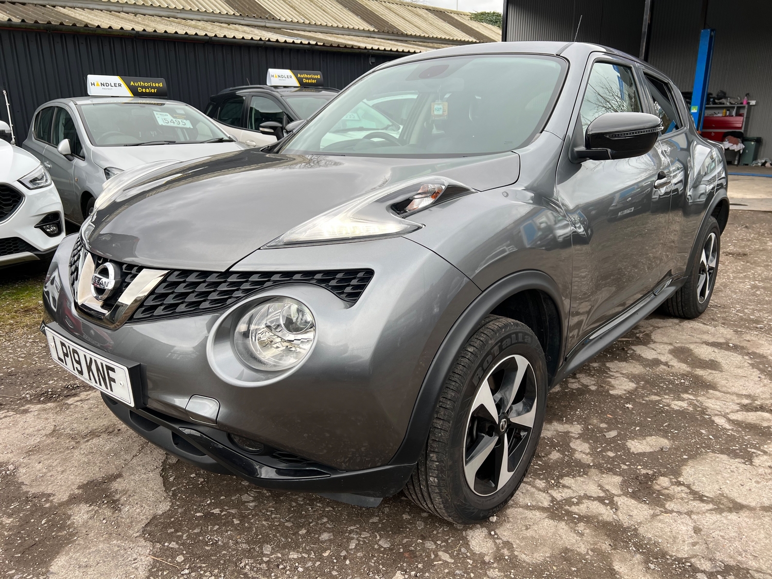 Nissan Juke 2019 - Cars in Oldbury