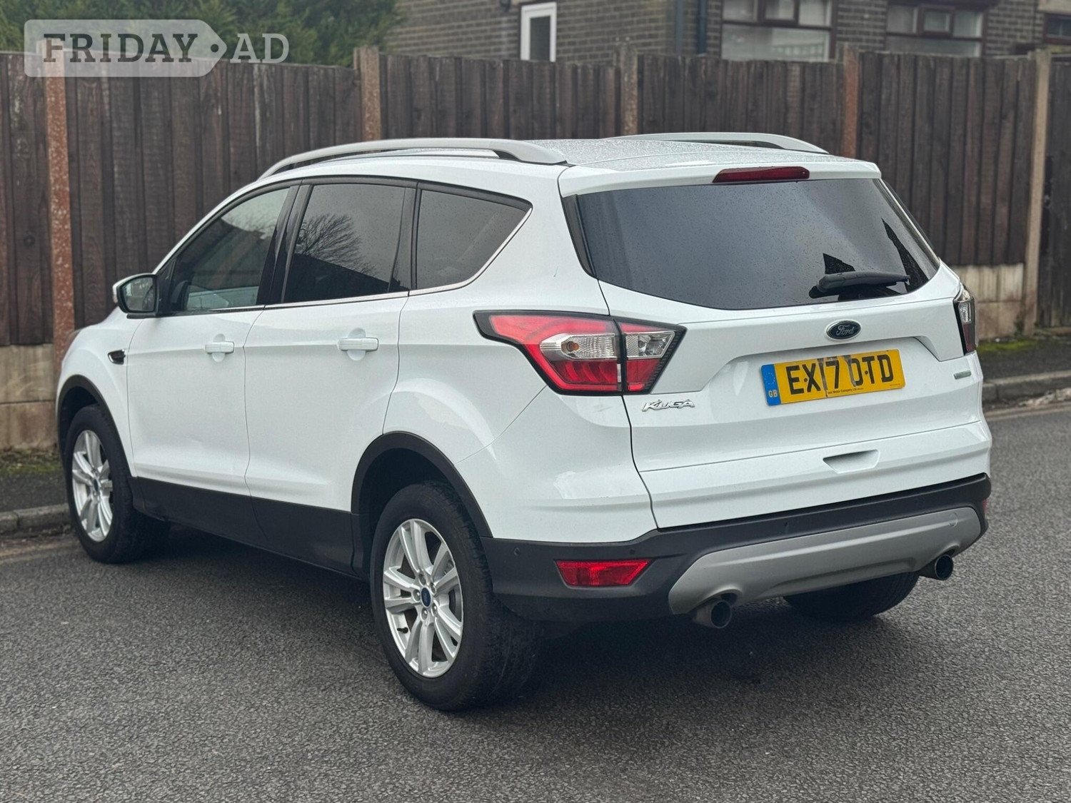Ford Kuga 2017 - Cars