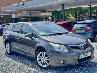 Toyota Avensis 2010