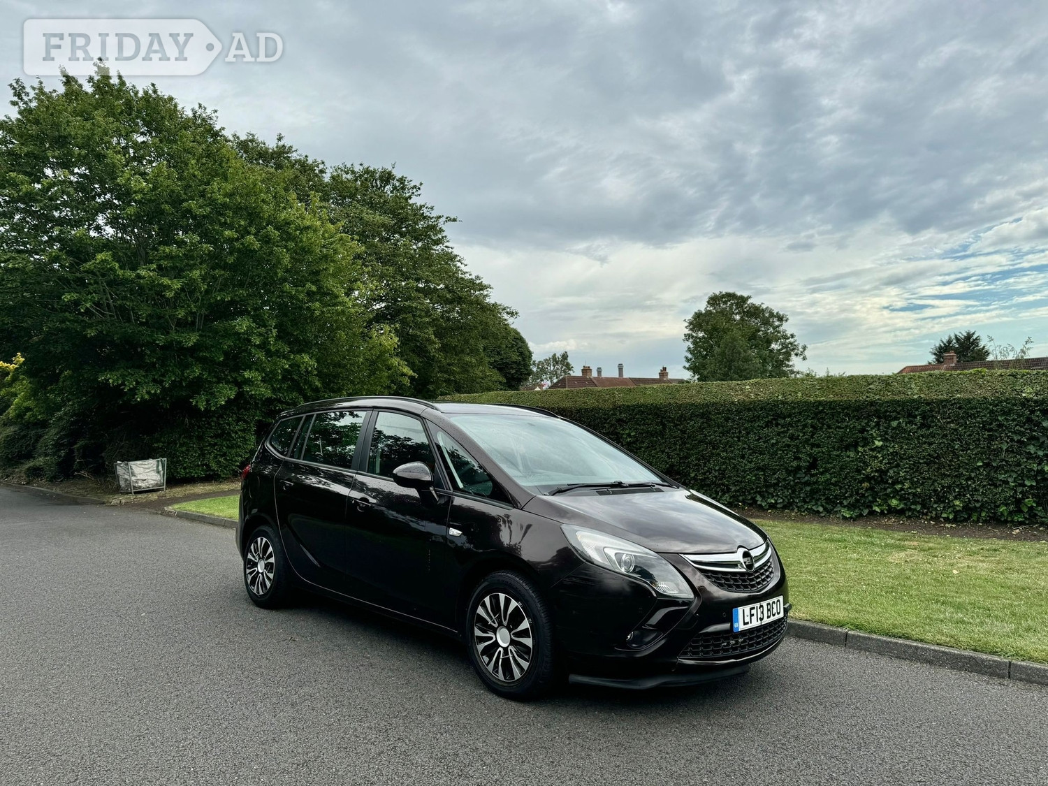 Vauxhall Zafira Tourer Sutton