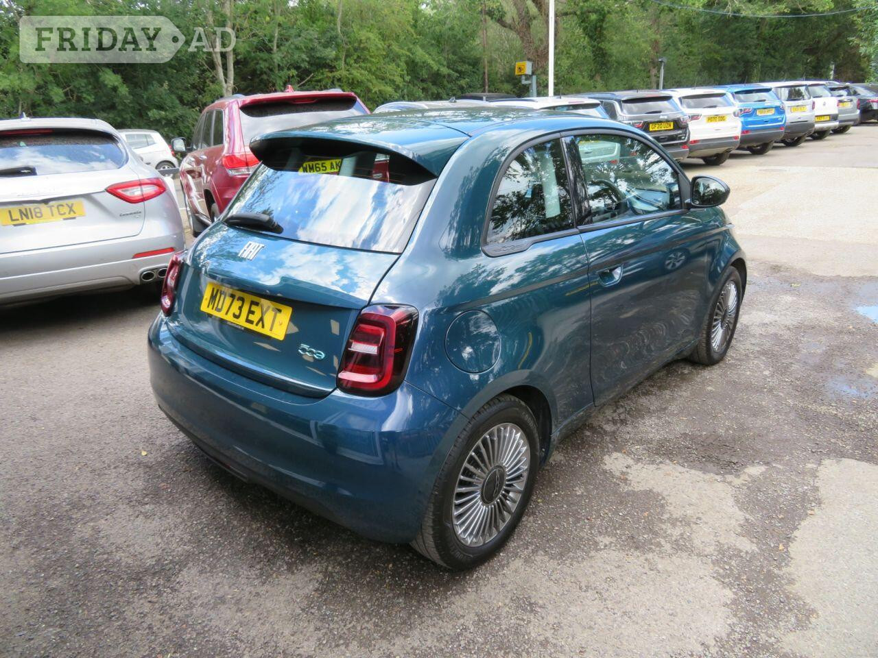 Fiat 500E Horsham
