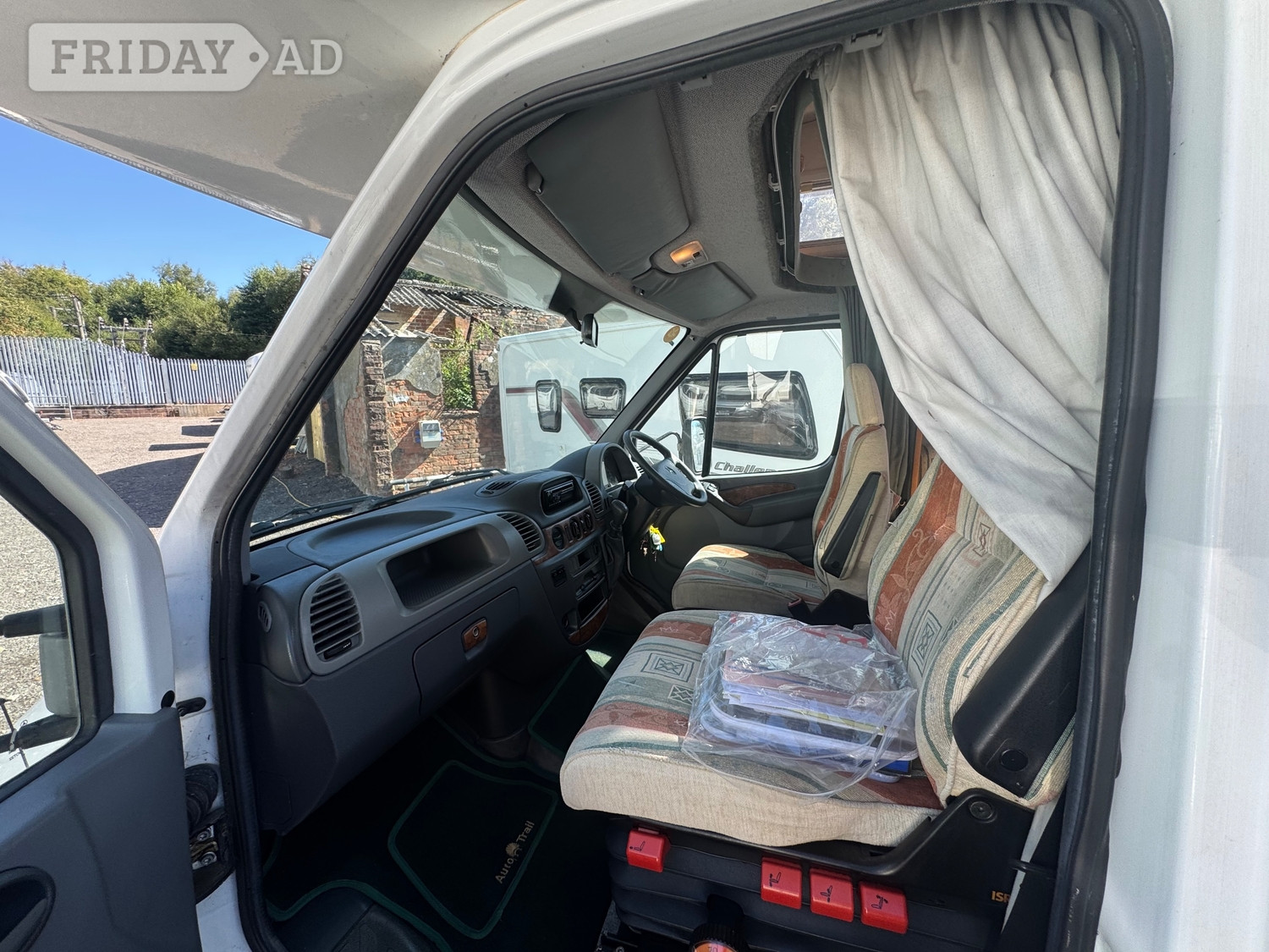 Auto-Trail Cheyenne 2001 - Motorhomes & Caravans