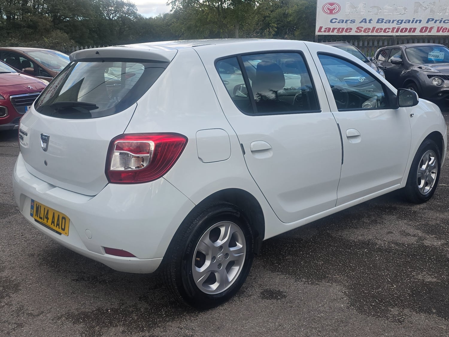 [ berth ]Dacia Sandero