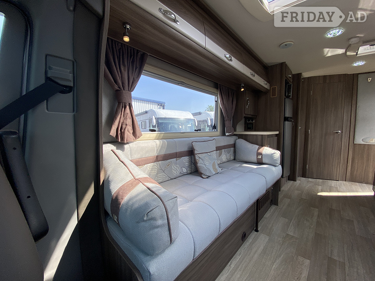 Auto-Sleepers Winchcombe 2018 for sale - Motorhomes & Caravans in Newark