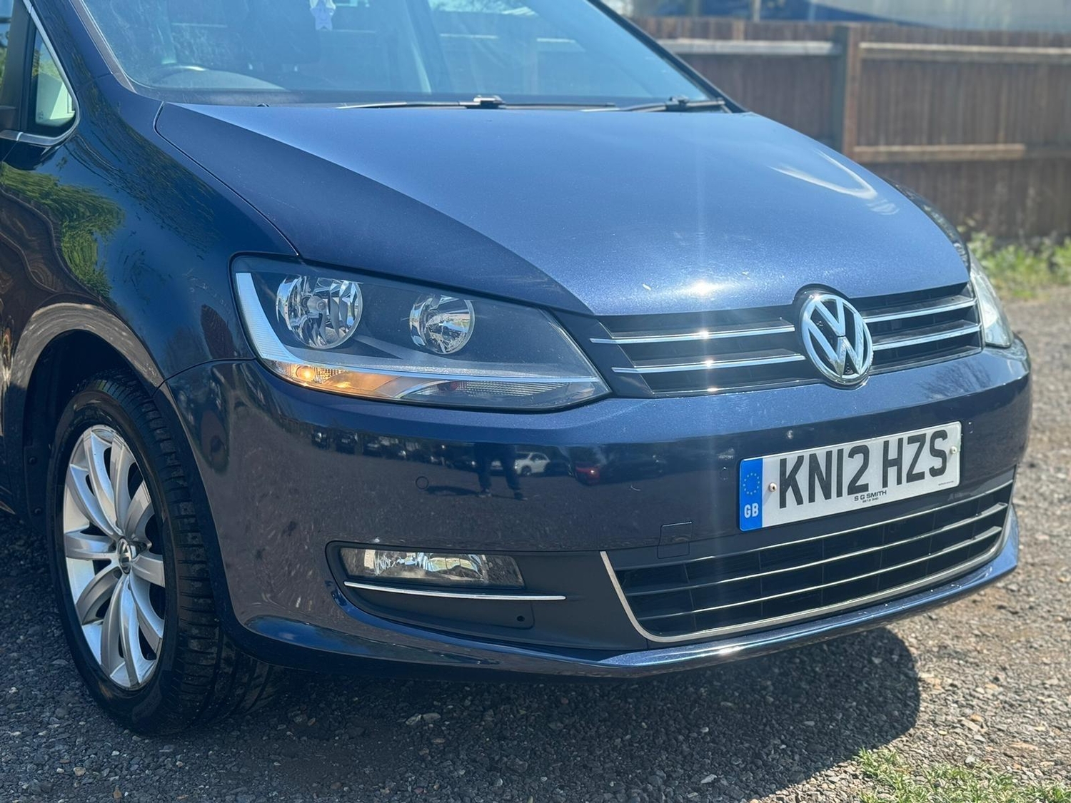 Volkswagen Sharan 2012 - Cars