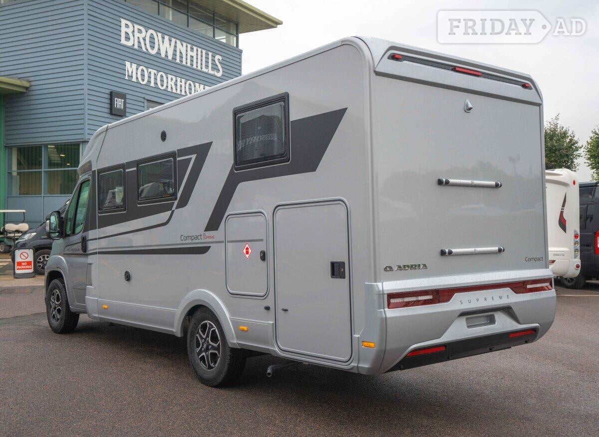 [3 berth ]Adria Compact Supreme DL 140BHP Fiat 140