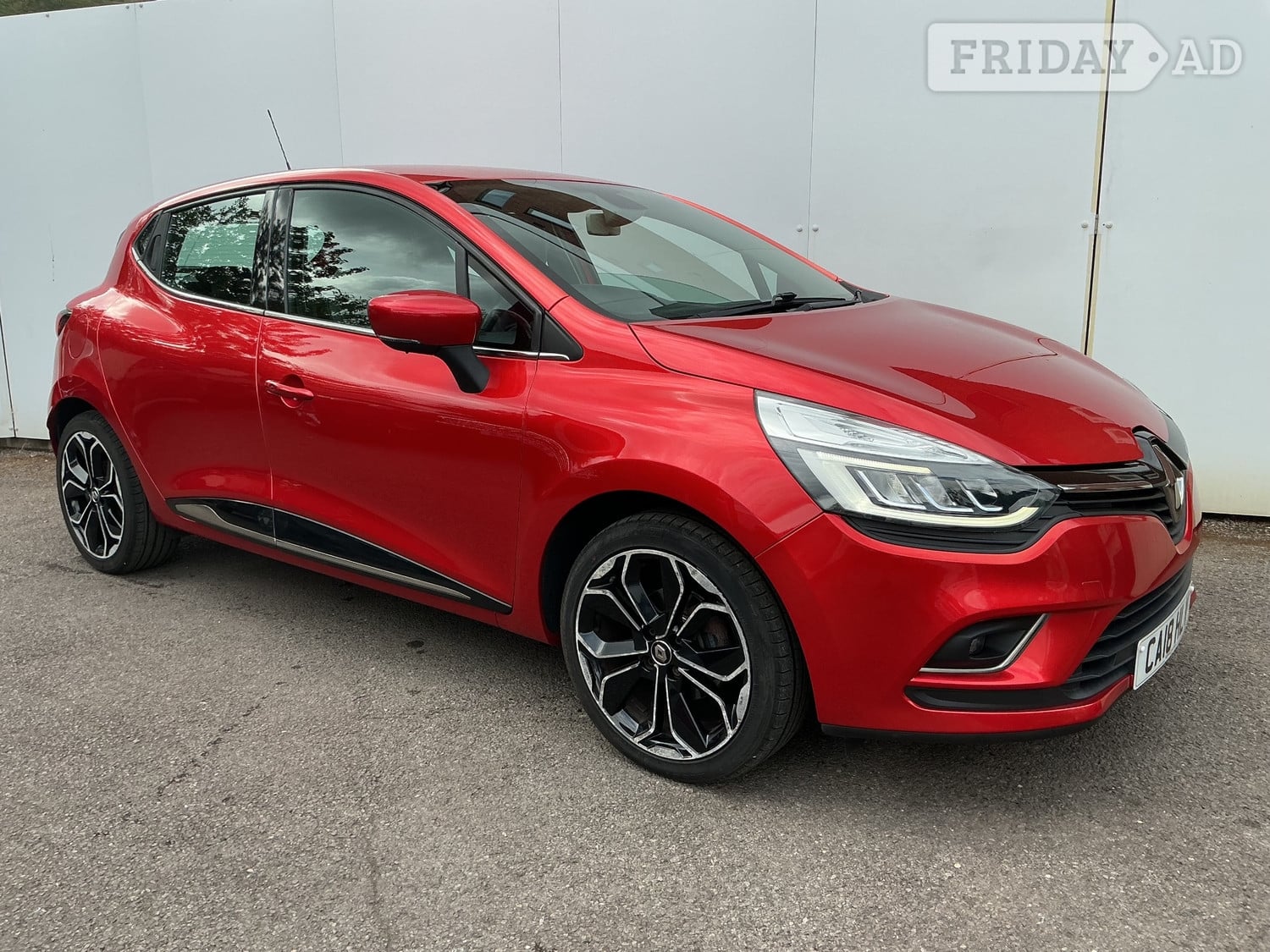 [ berth ]Renault Clio