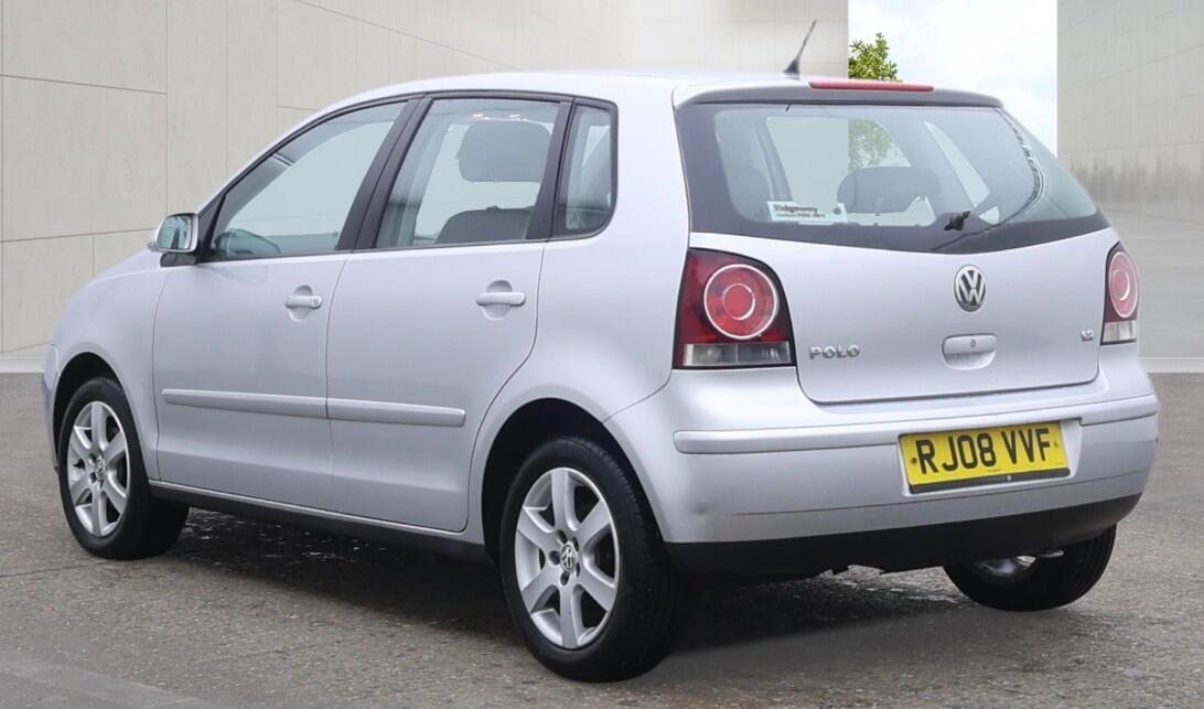 [ berth ]Volkswagen Polo