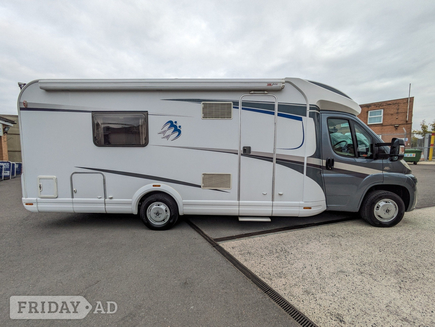 [ berth ]Knaus Sky TI 700