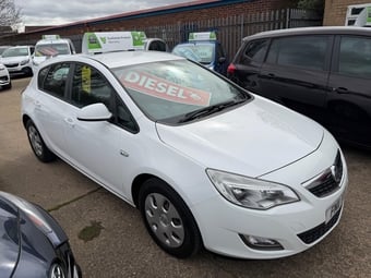 Vauxhall Astra 2011
