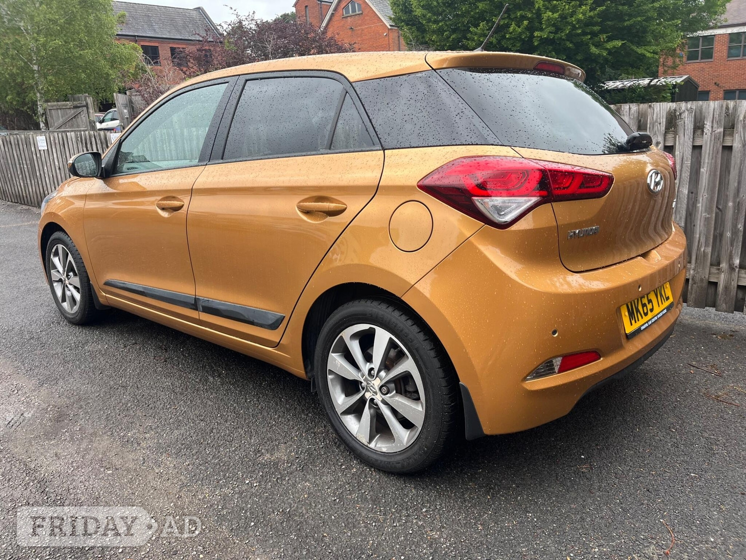[ berth ]Hyundai i20