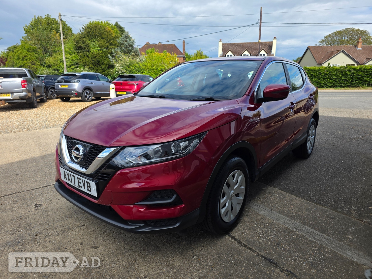 Nissan Qashqai 2017 - Cars in Lavenham