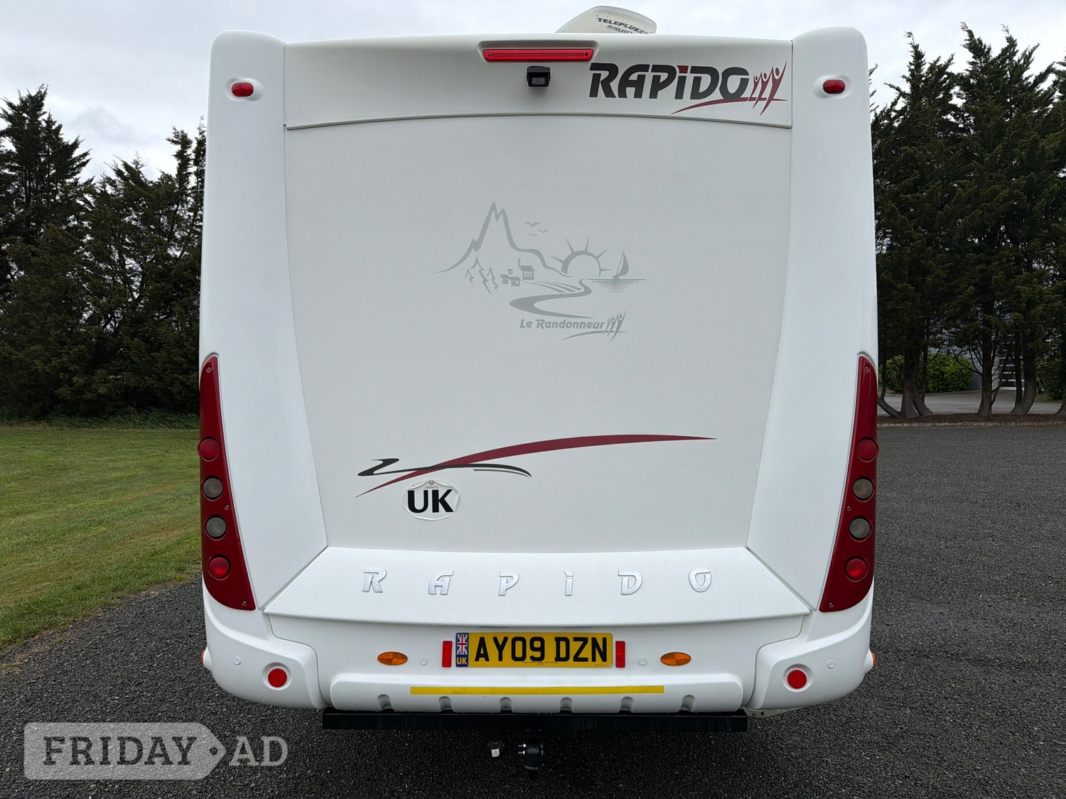 [ berth ]Rapido Le Randonneur 9048 DF