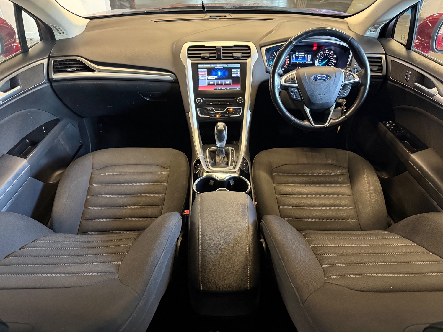 [ berth ]Ford Mondeo