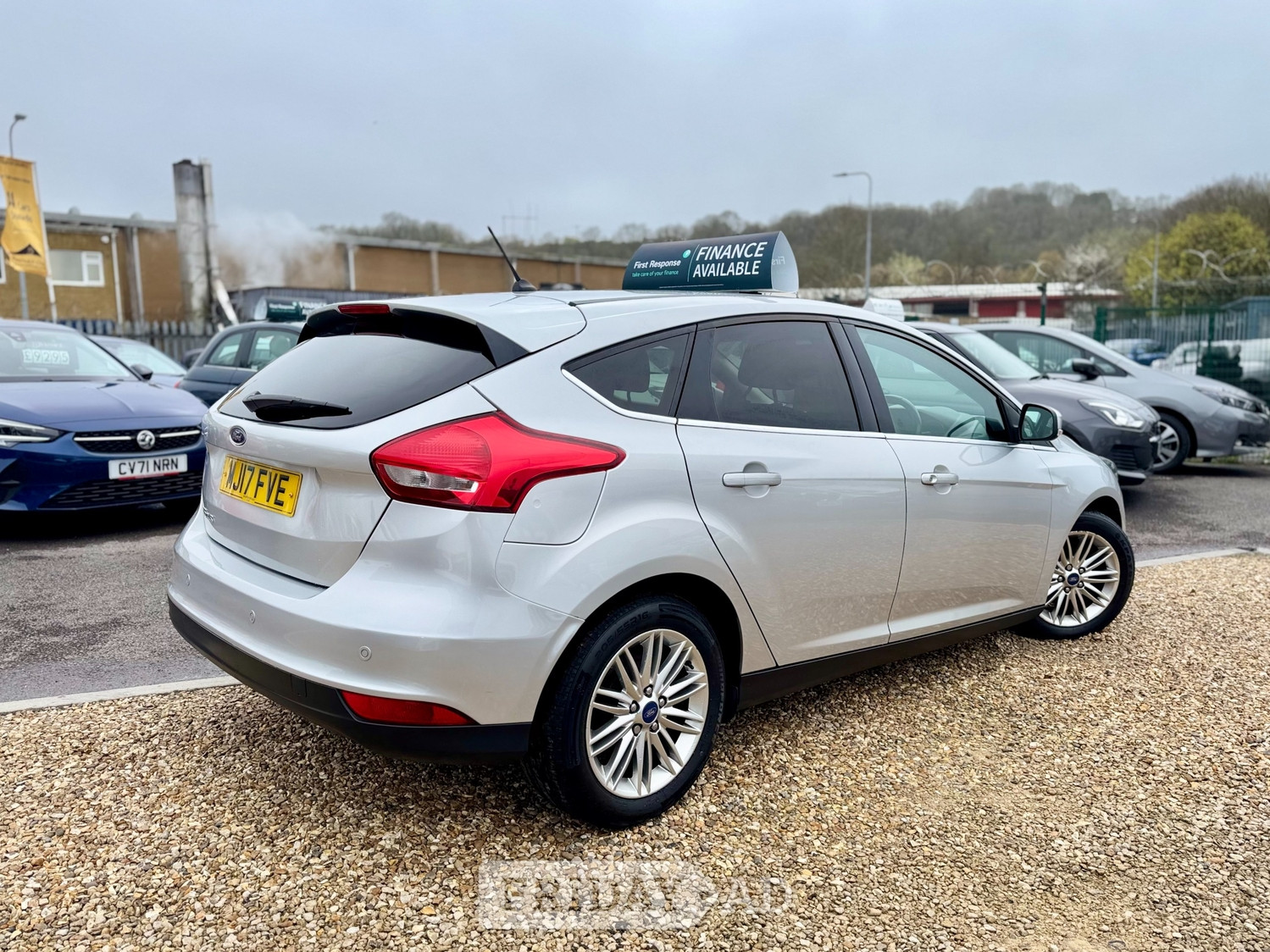 Ford Focus 2017 - Cars