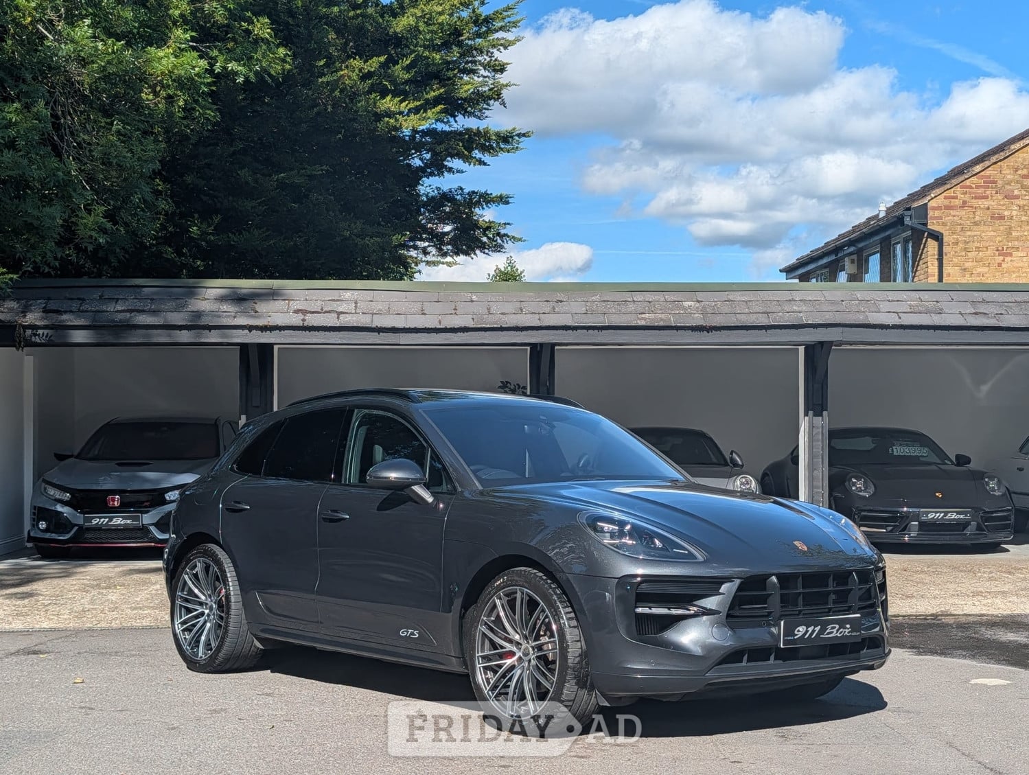 Porsche Macan 2020 in Bromley