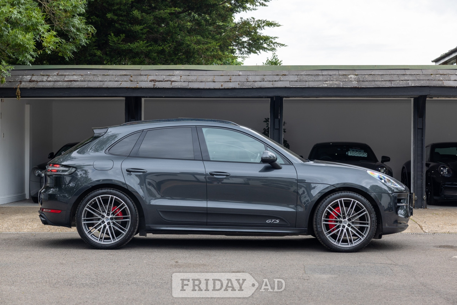 Porsche Macan Bromley