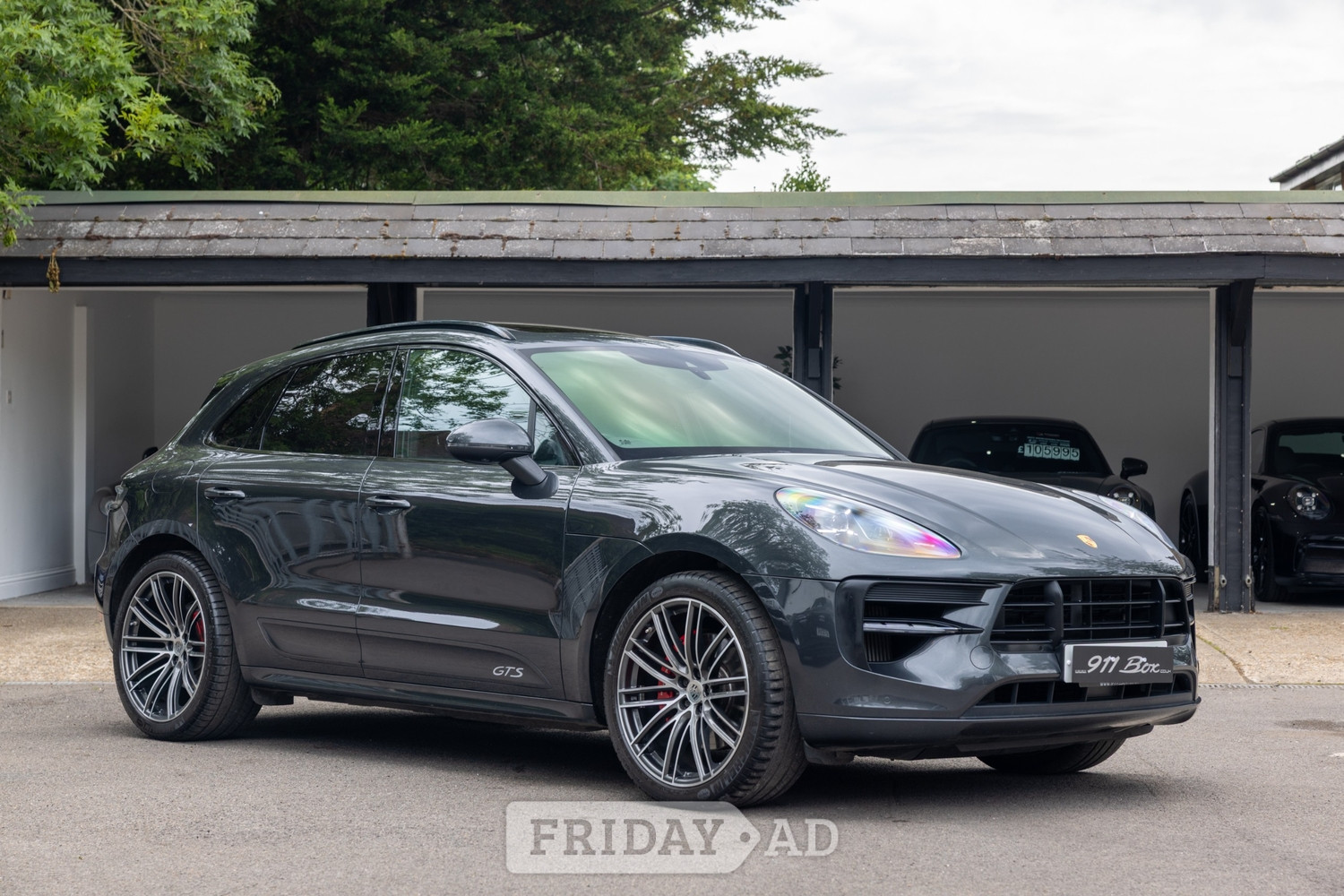Porsche Macan 2020 in Bromley