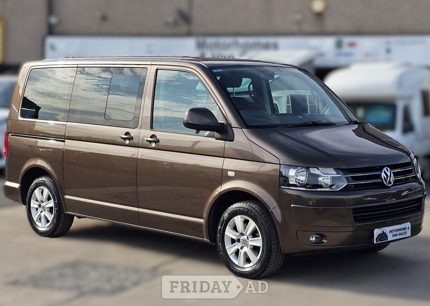Volkswagen Caravelle SE T5.1 AUTOMATIC 2 Berth Camper Van 2.0TDI 140 DSG Halifax