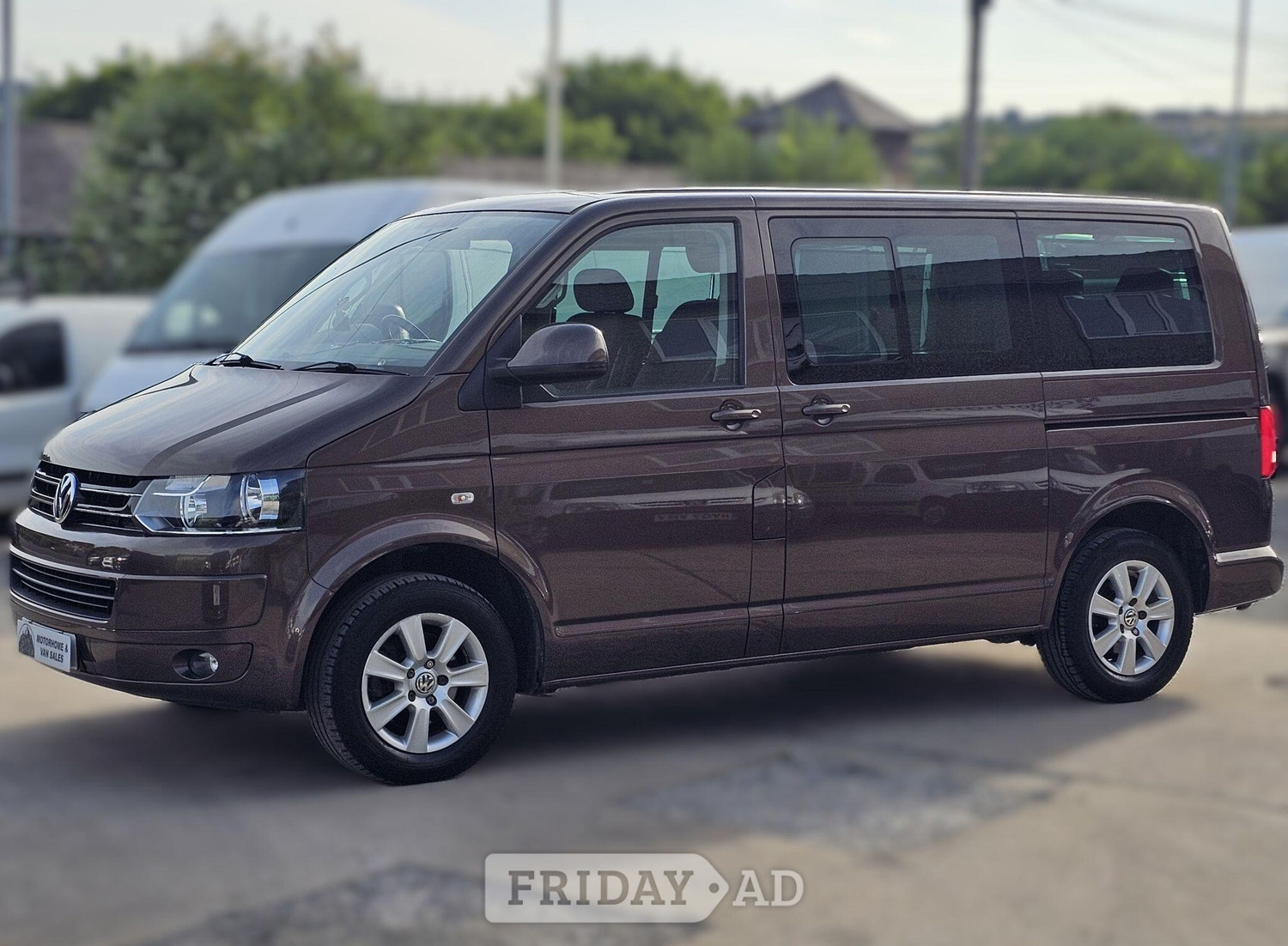 VW (Volkswagen) Caravelle SE T5.1 AUTOMATIC 2 Berth Camper Van 2.0TDI 140 DSG 2012 for sale - Motorhomes & Caravans