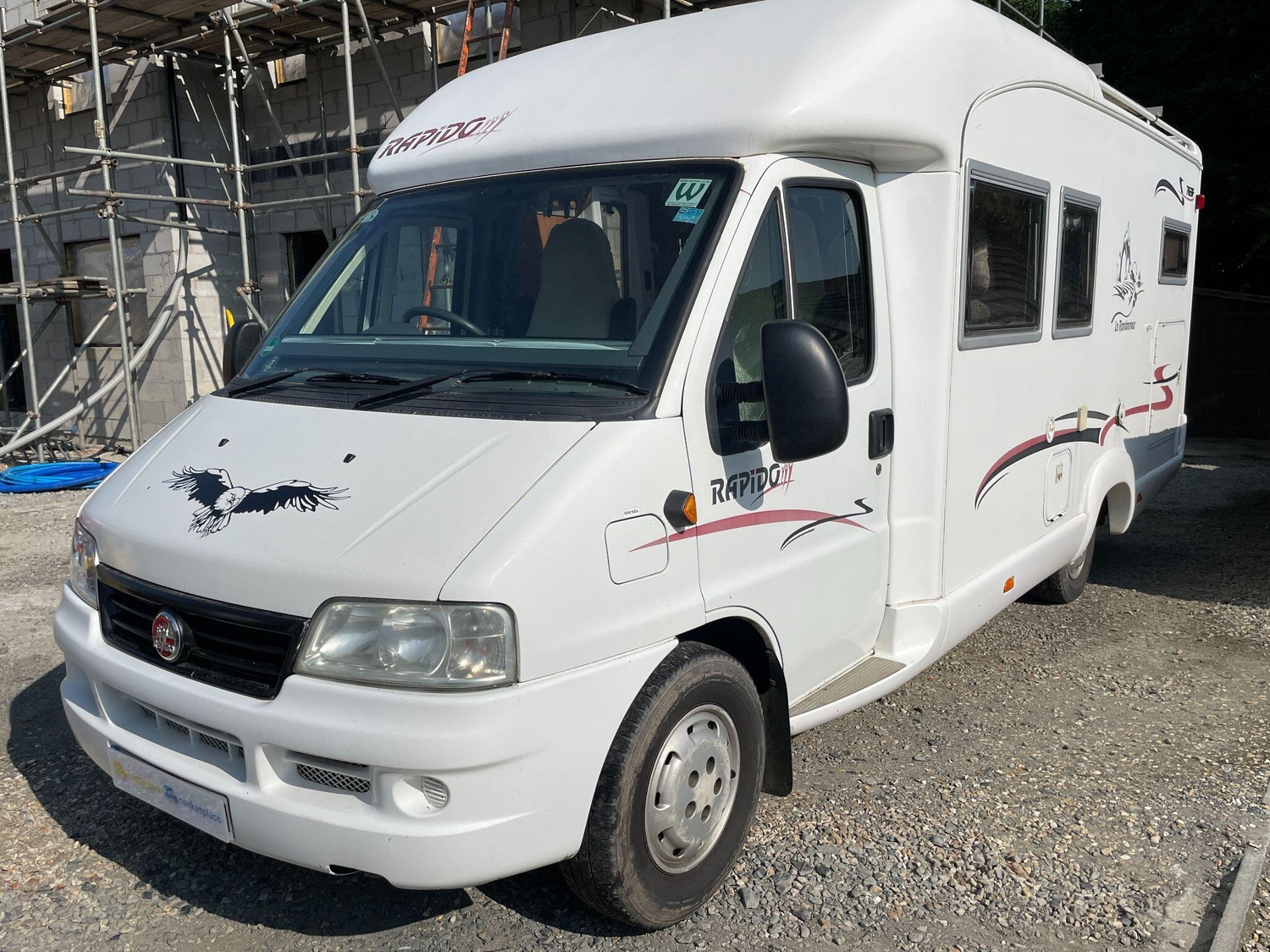 [3 berth ]Rapido Le Randonneur 763F