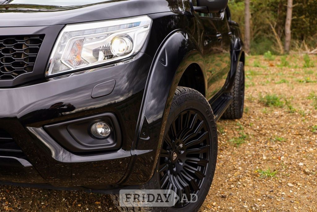 Nissan Navara 2017 - Cars in St. Albans