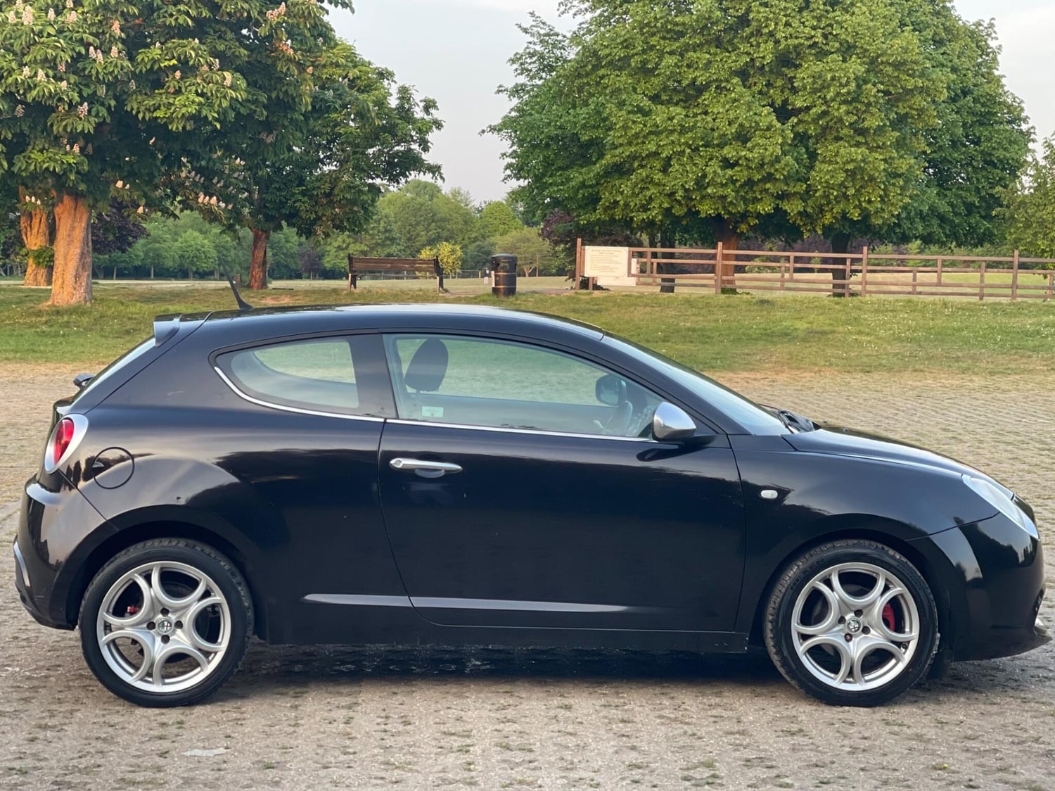 Alfa Romeo Mito 2010 - Cars