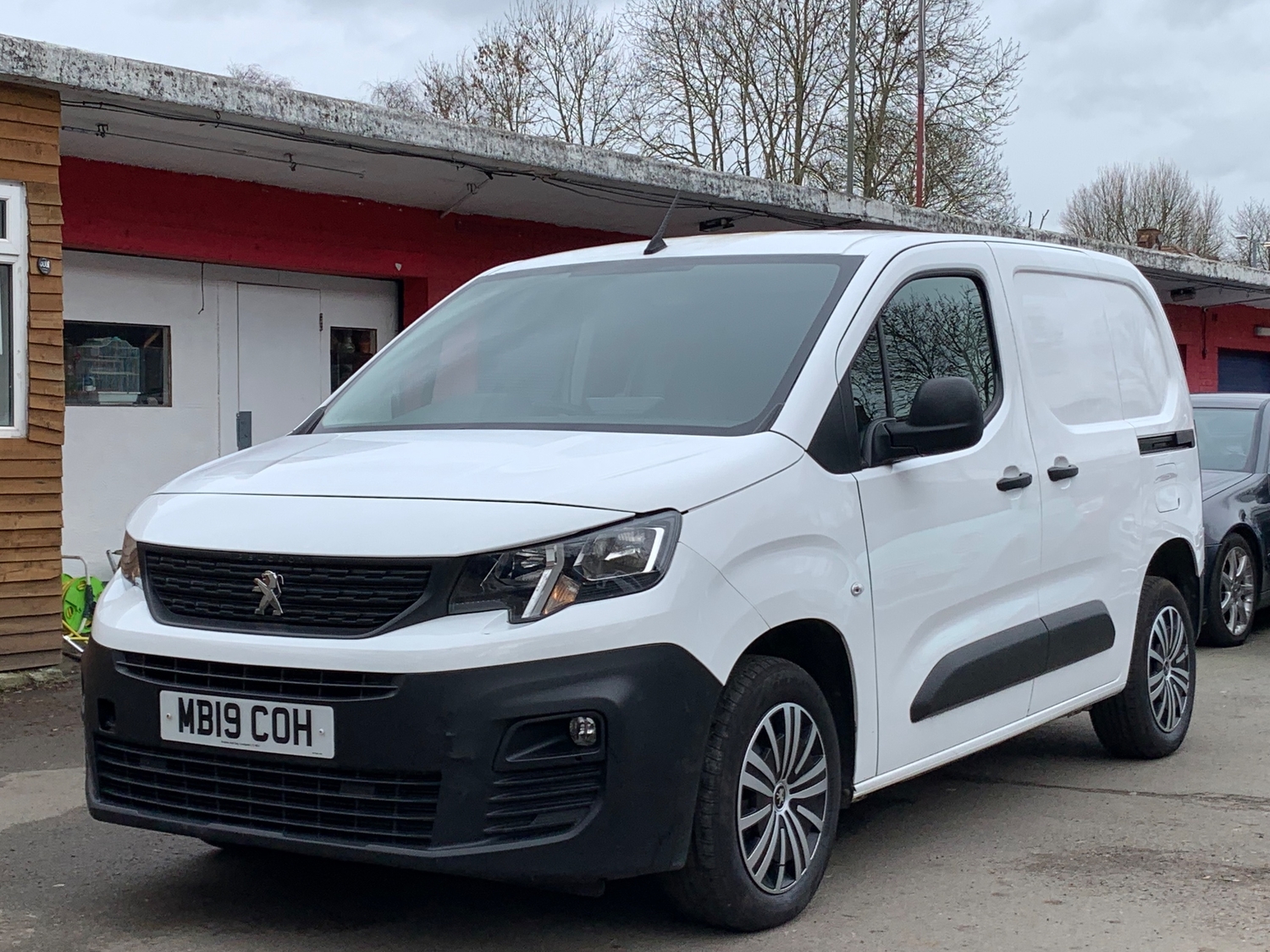[ berth ]Peugeot Partner