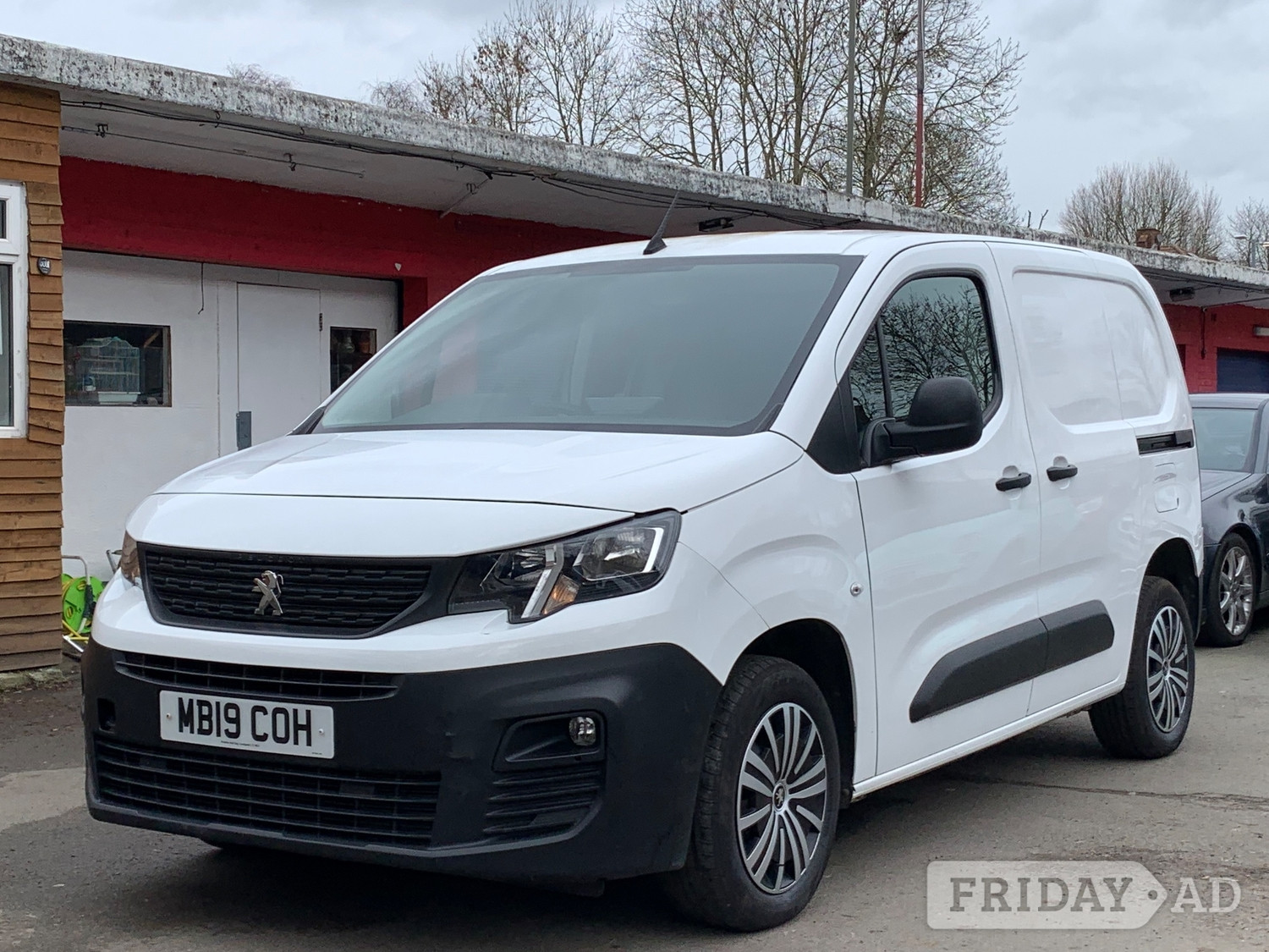 [ berth ]Peugeot Partner