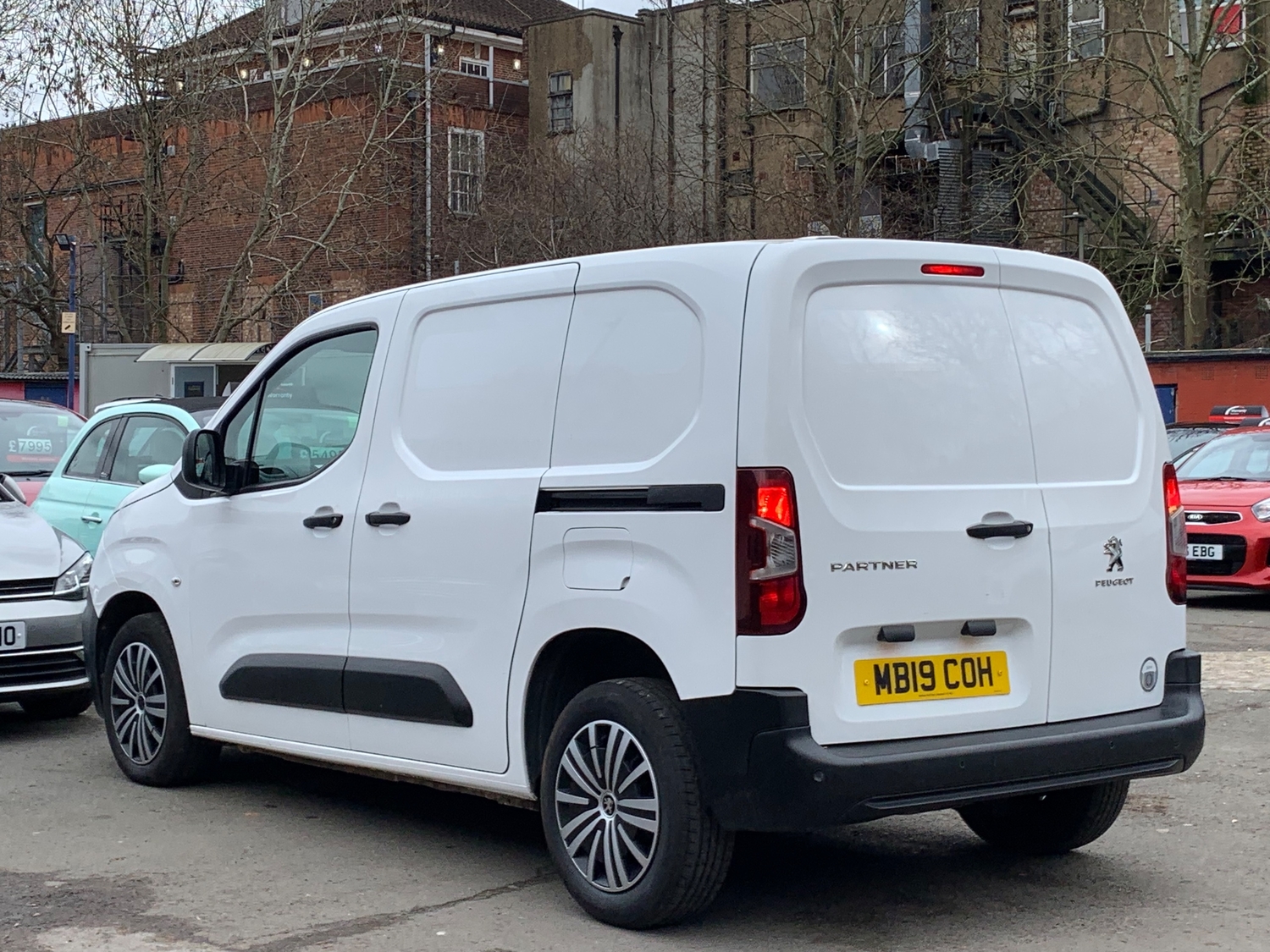Peugeot Partner 2019 - Vans & Commercial Vehicles