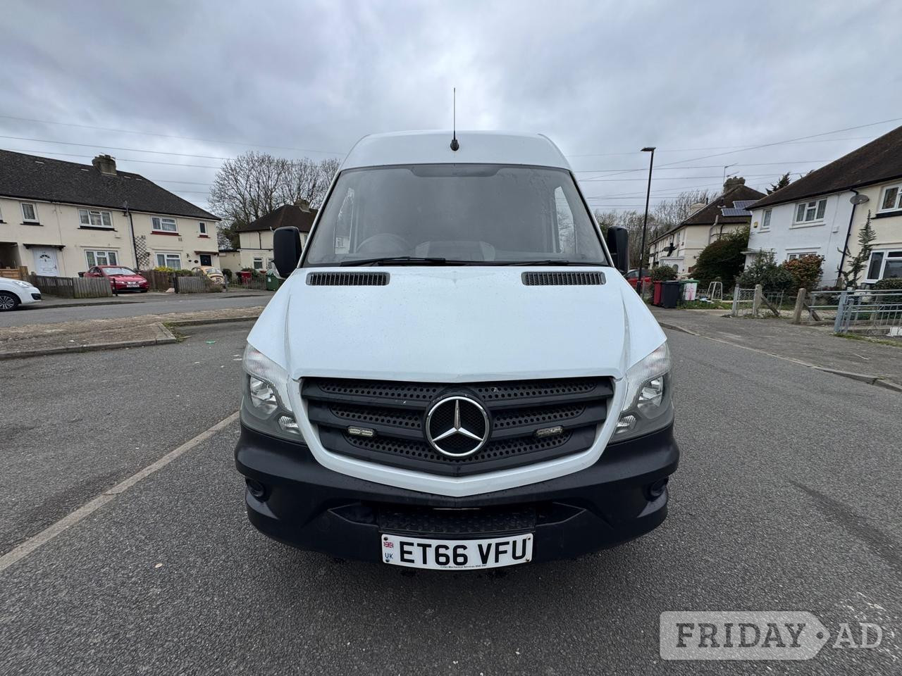 Mercedes-Benz Sprinter 2017 in Slough
