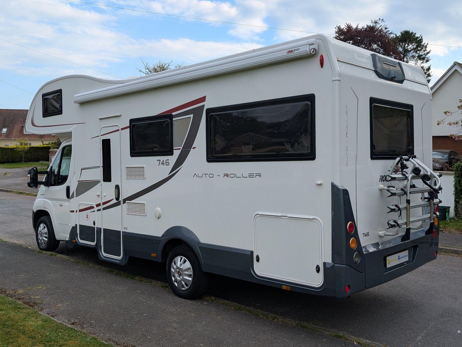 [6 berth ]Roller Team Auto-Roller 746