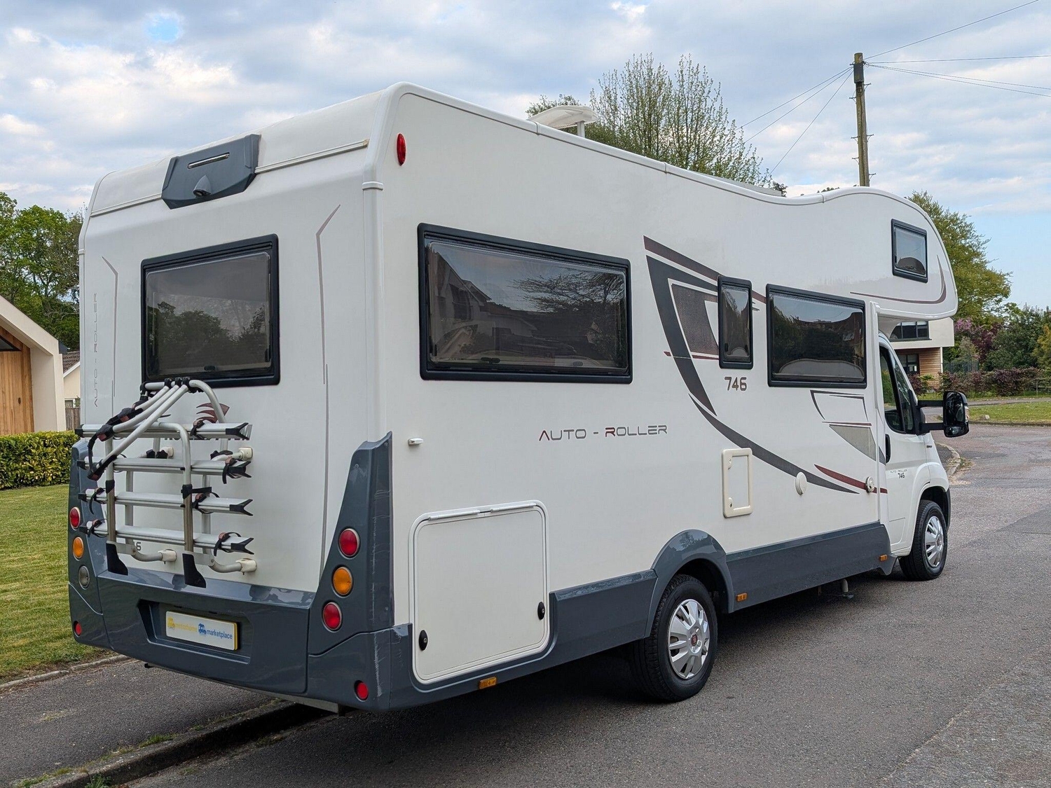 Roller Team Auto-Roller 746 2019 for sale - Motorhomes & Caravans
