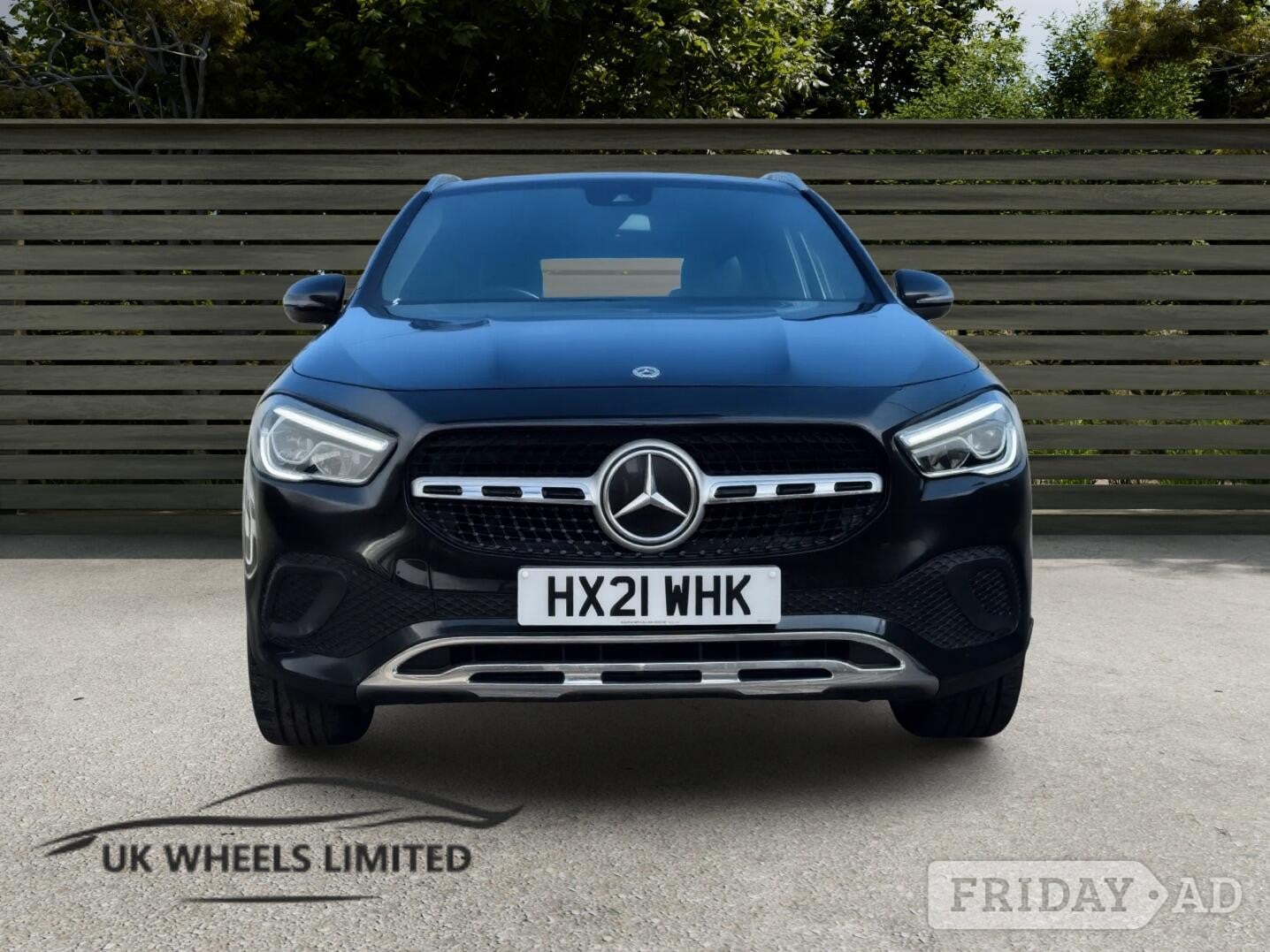 [ berth ]Mercedes-Benz GLA