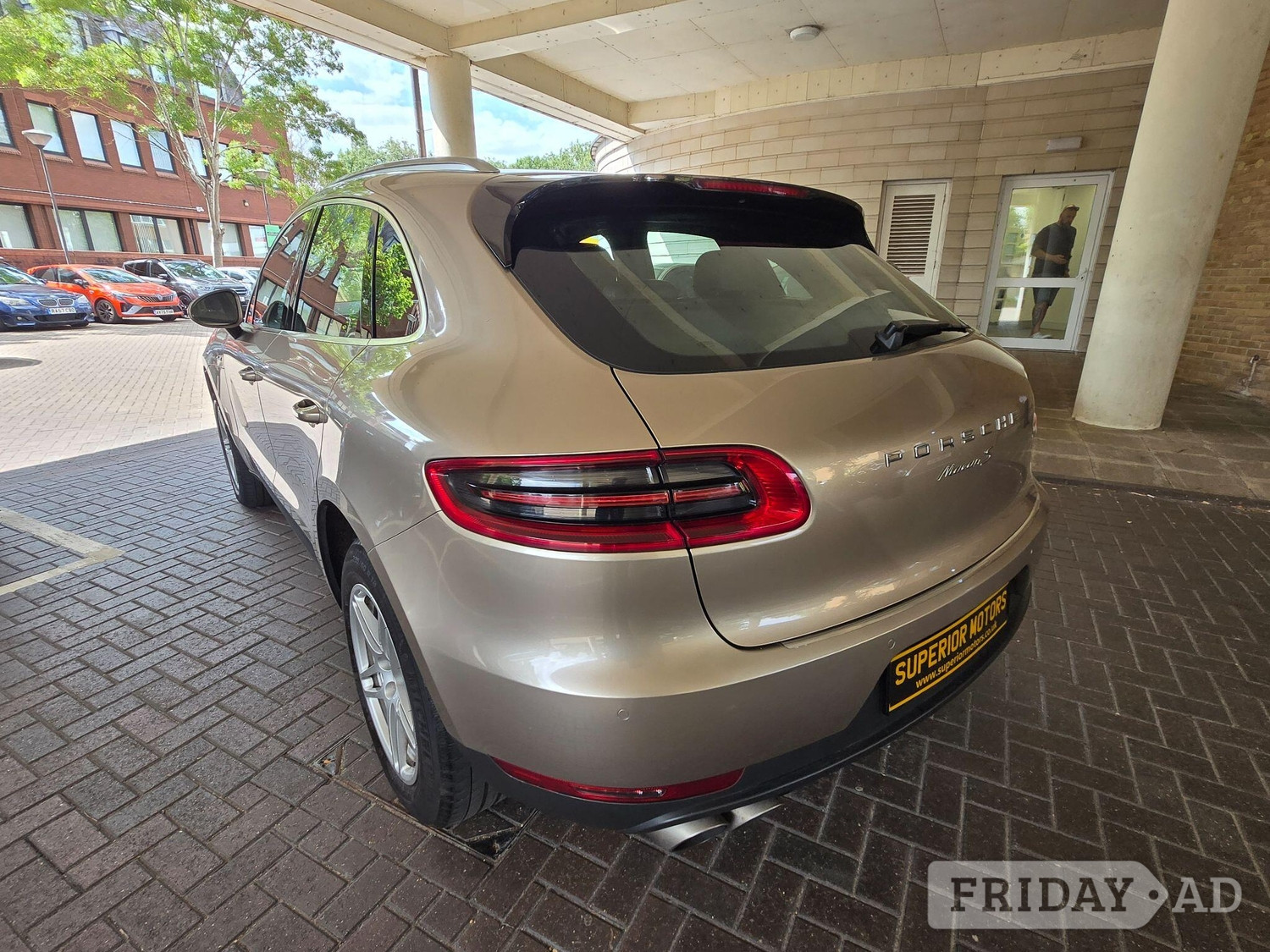 Porsche Macan 2015 - Cars in Staines