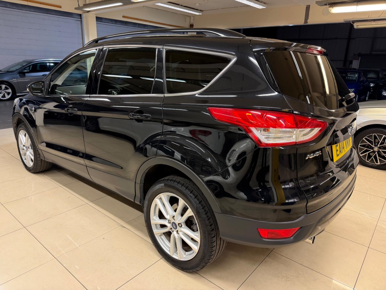 Ford Kuga 2014 - Cars