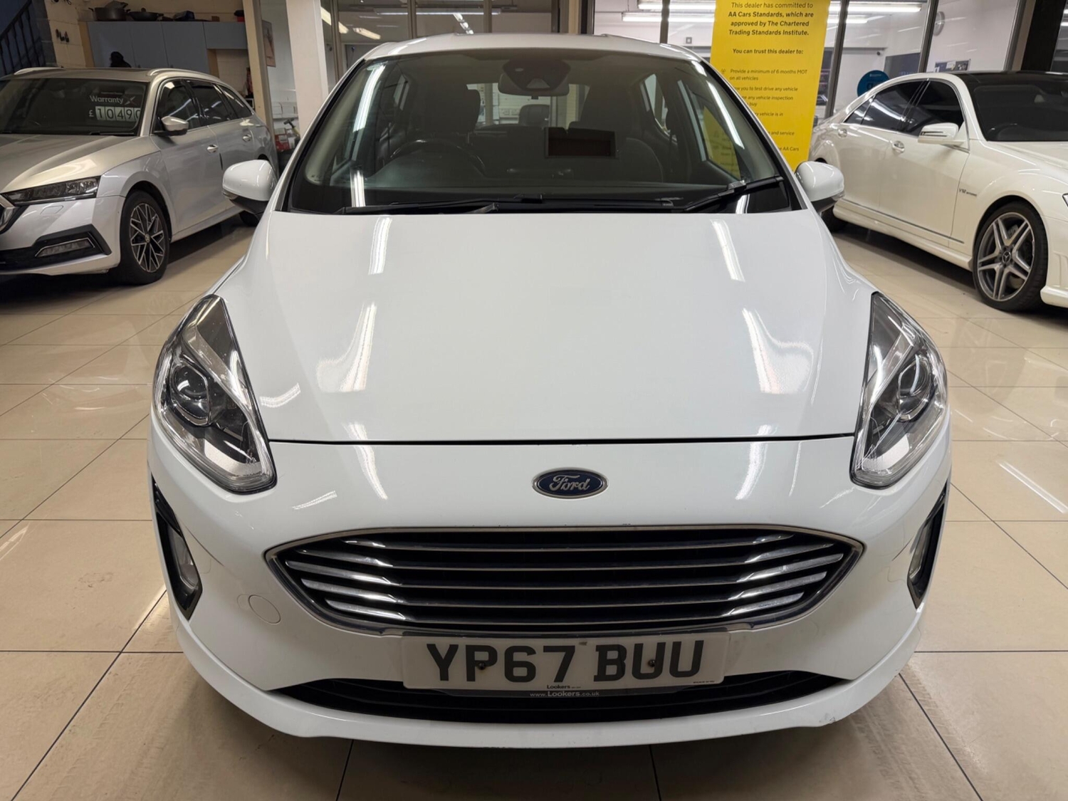 [ berth ]Ford Fiesta