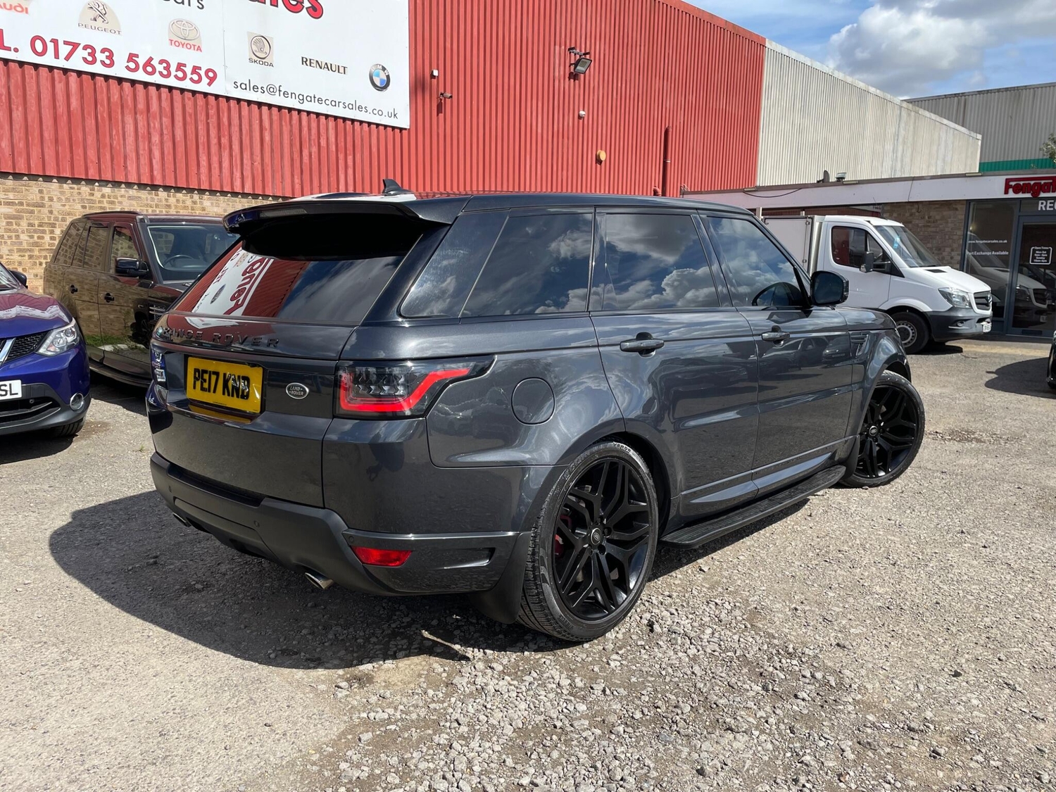 Land Rover Range Rover Sport 2017 - Cars in Peterborough