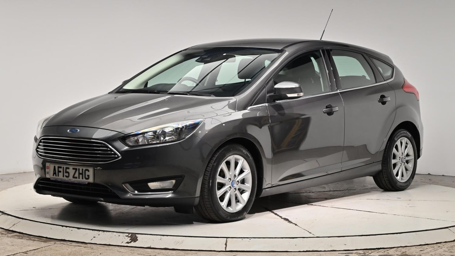 [ berth ]Ford Focus