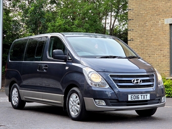 Hyundai i800 2016