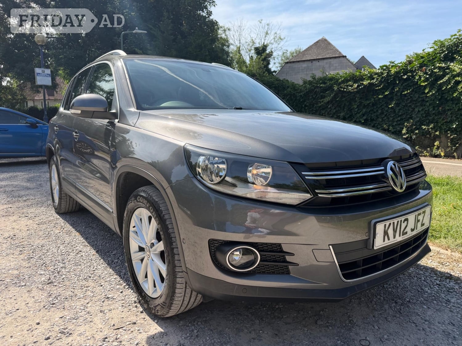 Volkswagen Tiguan 2012 - Cars