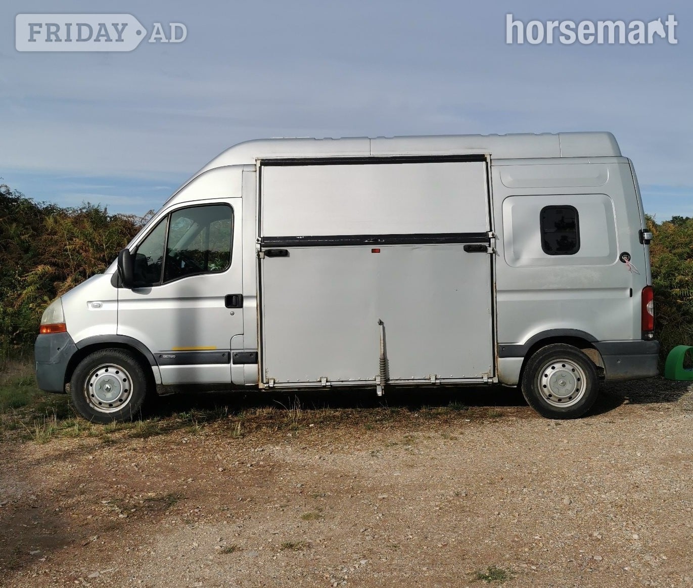 Burley Horseboxes  Renault Trucks Horsebox in North Baddesley