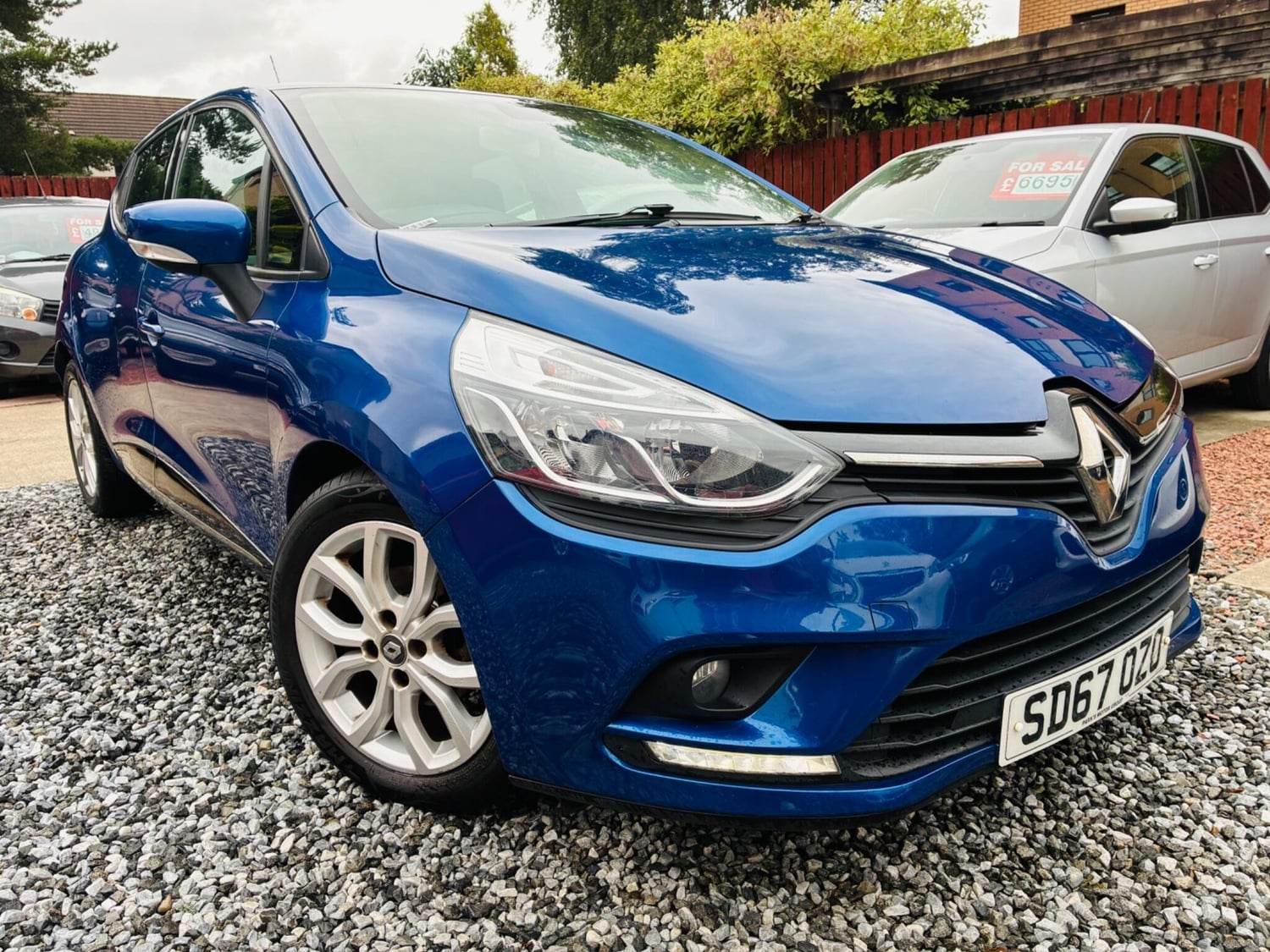 Renault Clio 2017 - Cars in Wednesbury