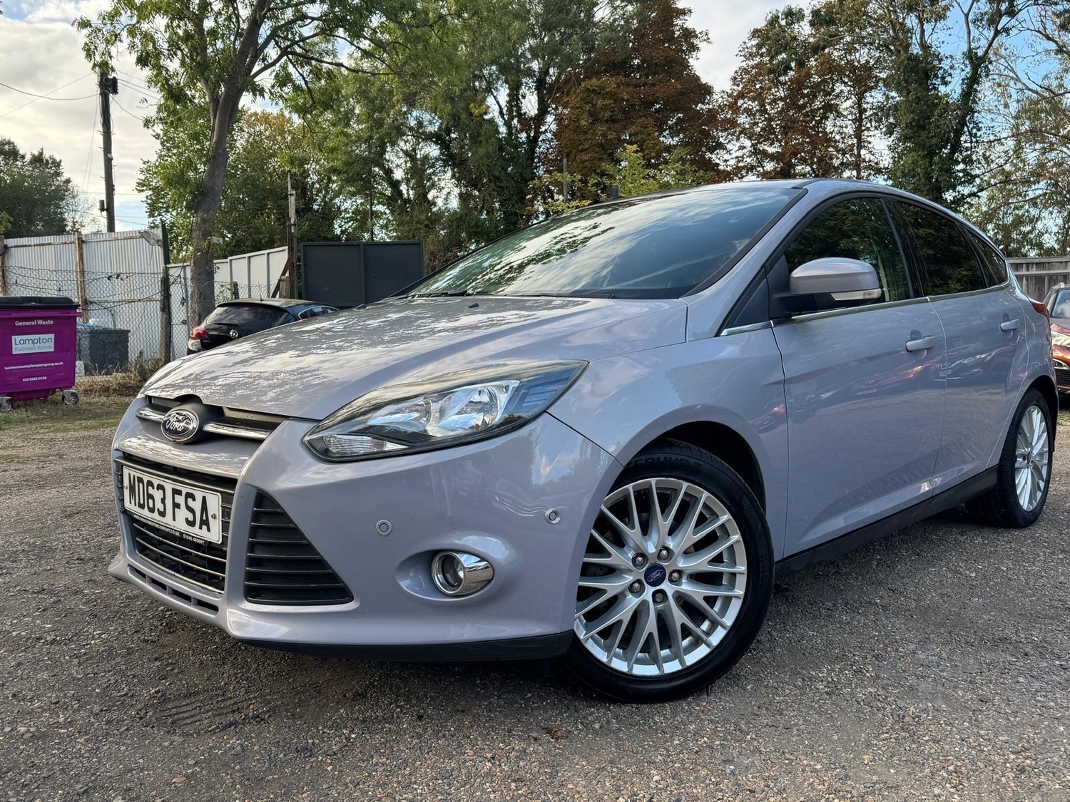 [ berth ]Ford Focus