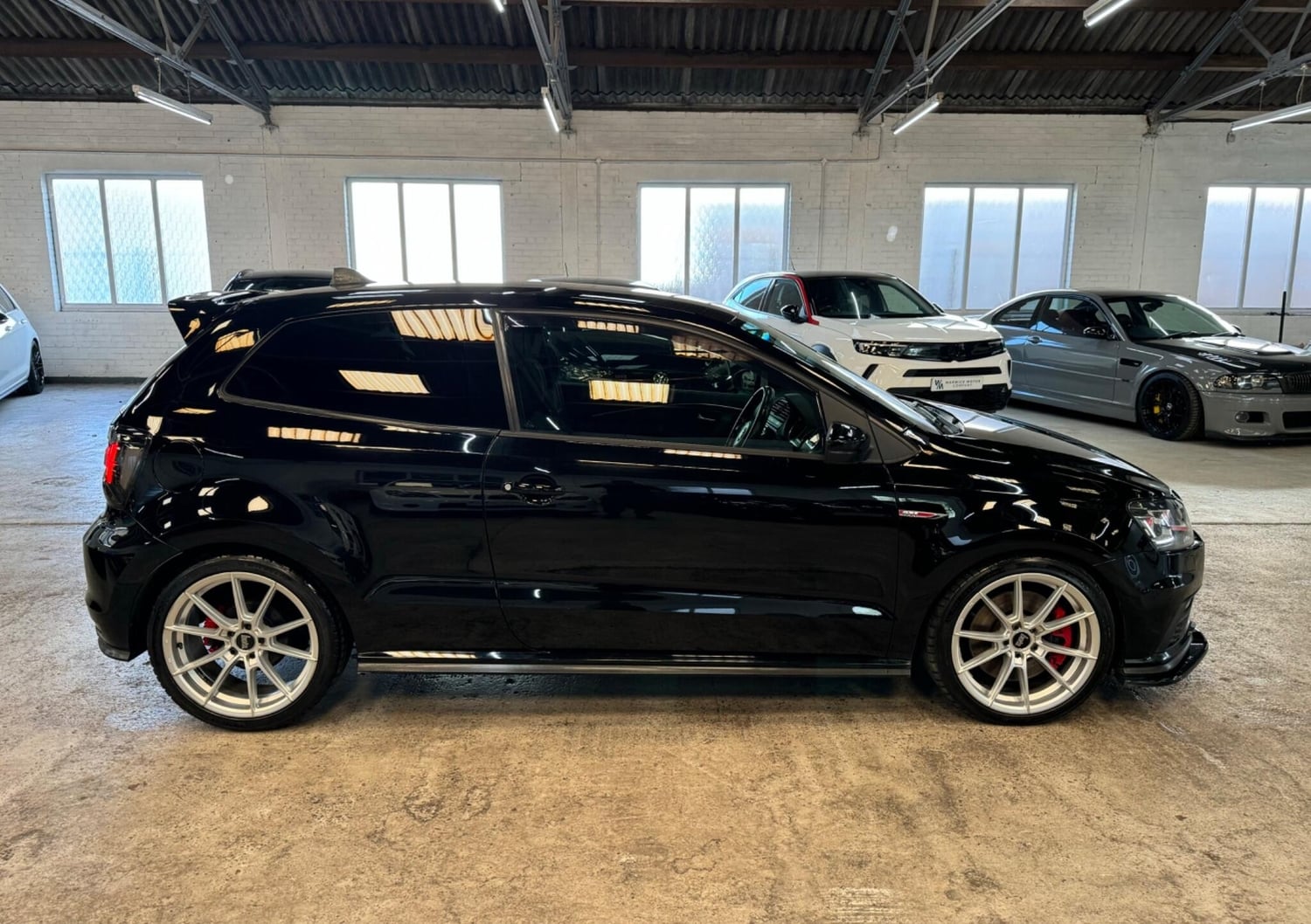 Volkswagen Polo 2016 - Cars
