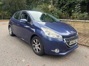 Peugeot 208 2012