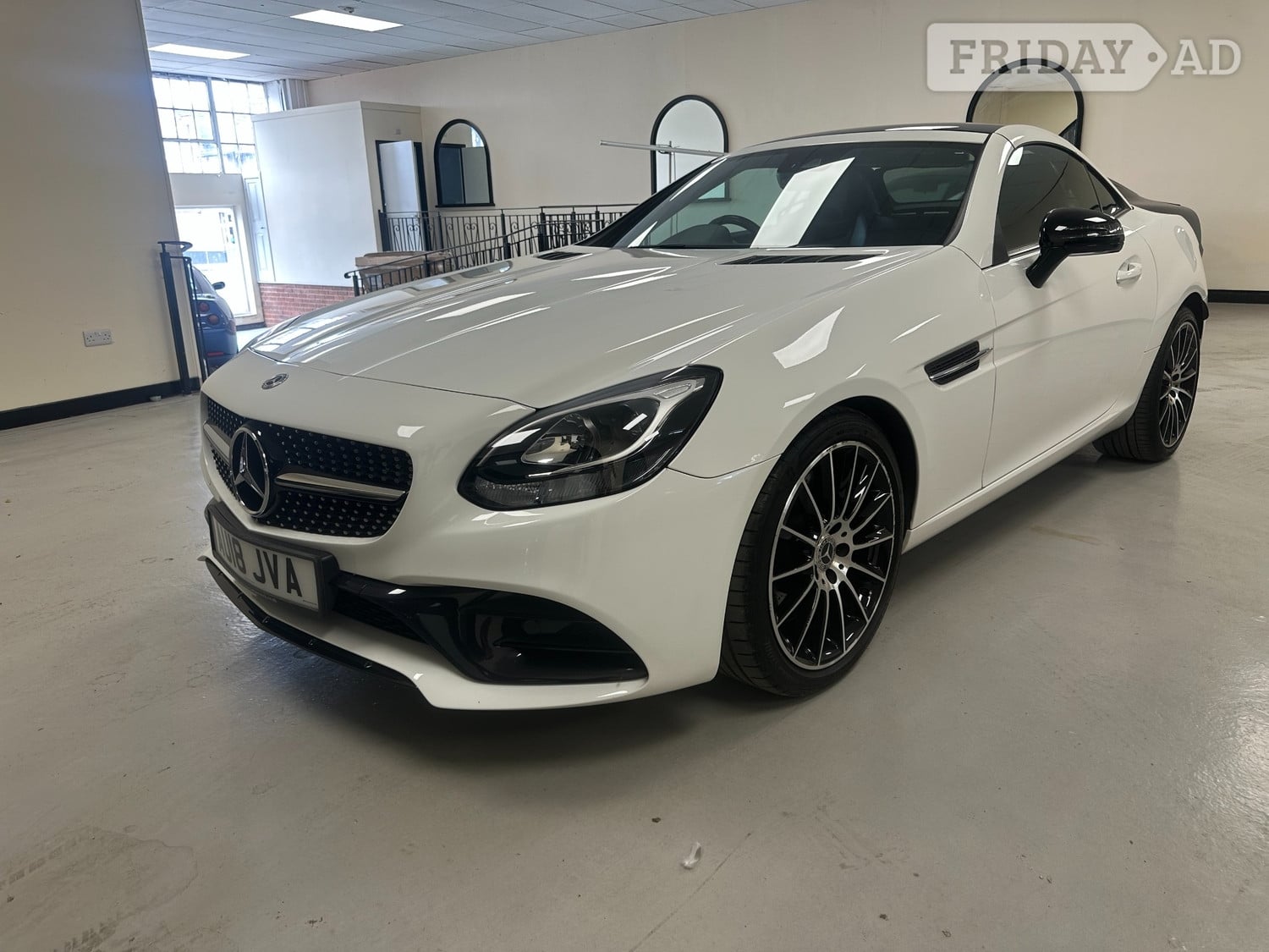 Mercedes-Benz SLC 2018 in Stafford